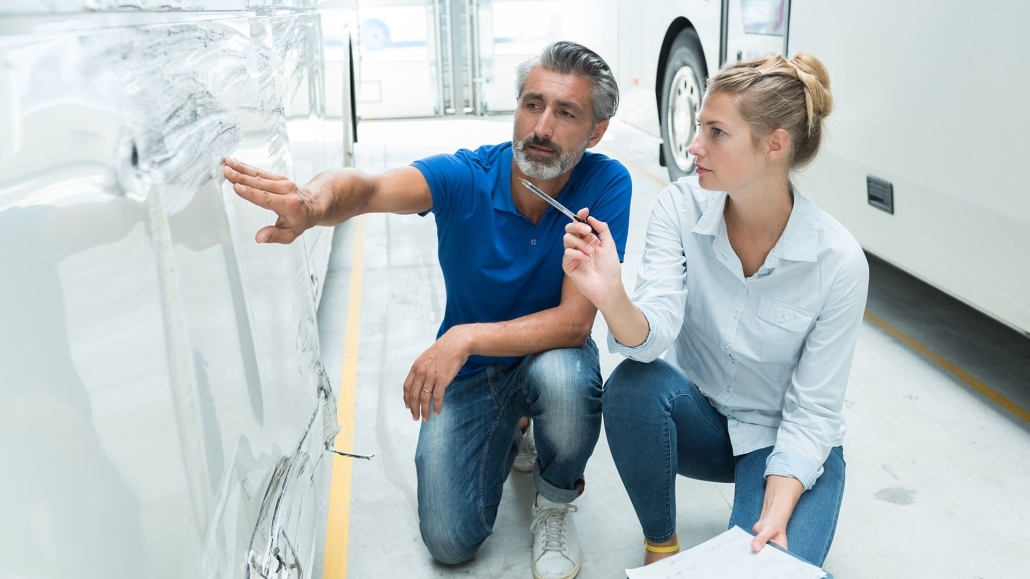 Carrosserie bus Bordeaux : l'expertise du service de réparation de Truck Bull Carrosserie bus Bordeaux : l'expertise du service de réparation de Truck Bull