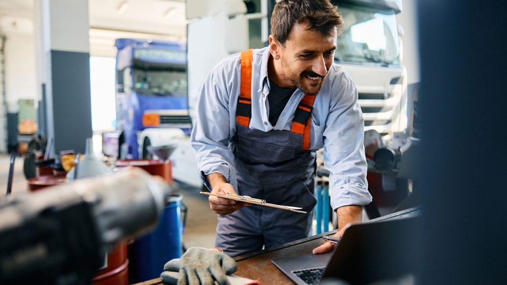 Carrosserie poids lourds Bordeaux : l'expertise du service de réparation de Truck Bull